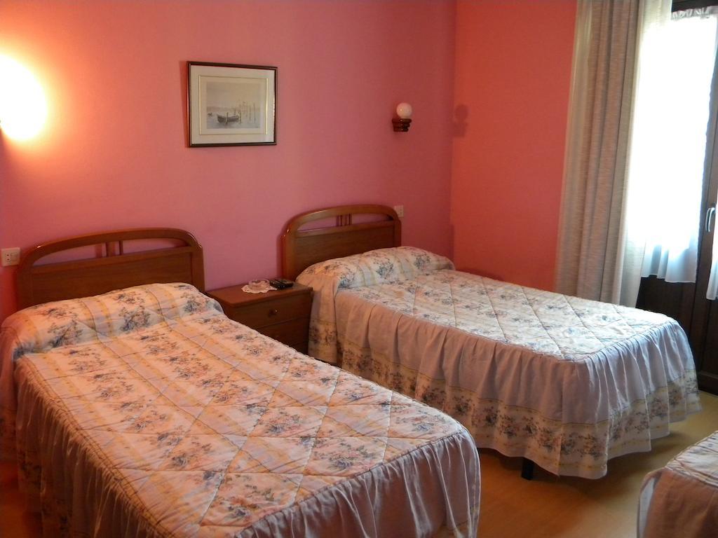 Hotel Solymar Брисия Номер фото