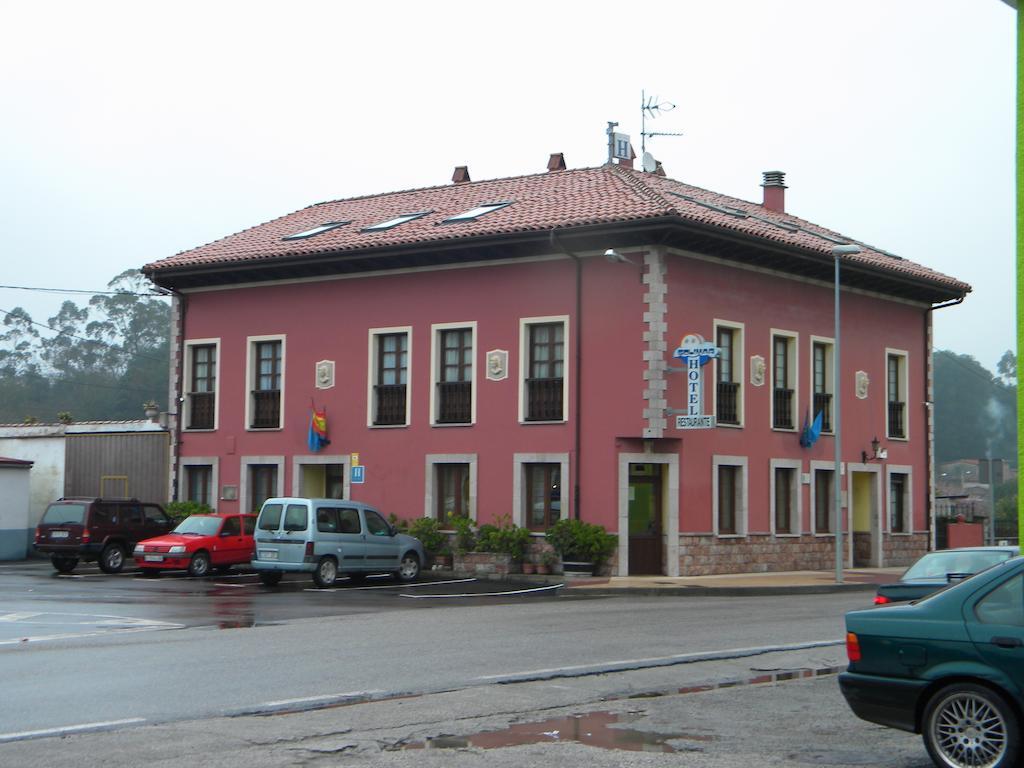 Hotel Solymar Брисия Экстерьер фото